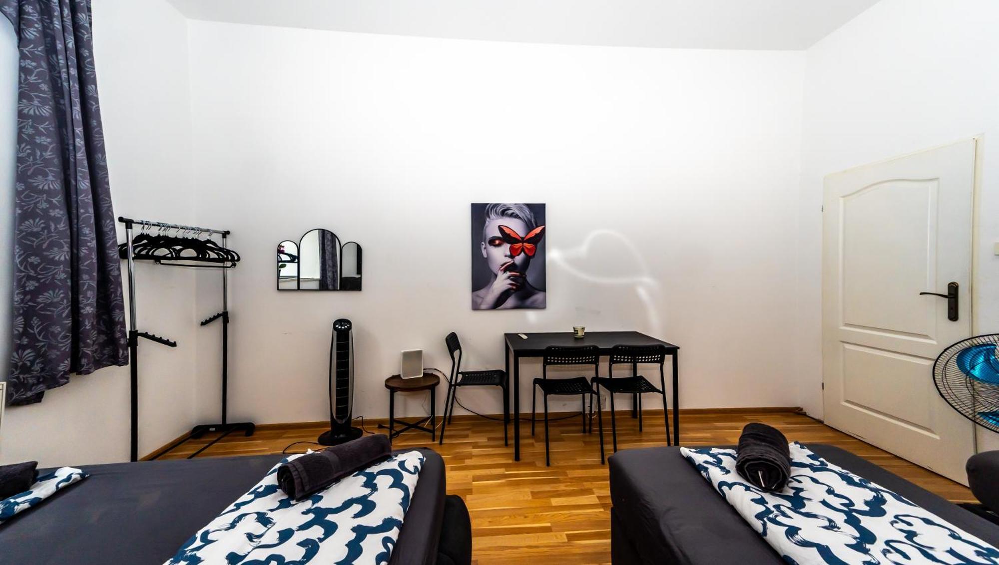 Aparthotel Family Studio- 7 Minutes To Schoenbrunn Palace Wien
